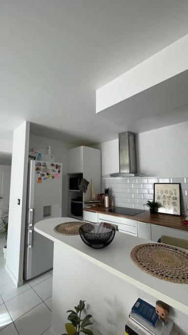 Appartement De Luca Saint-André-de-Cubzac Екстериор снимка