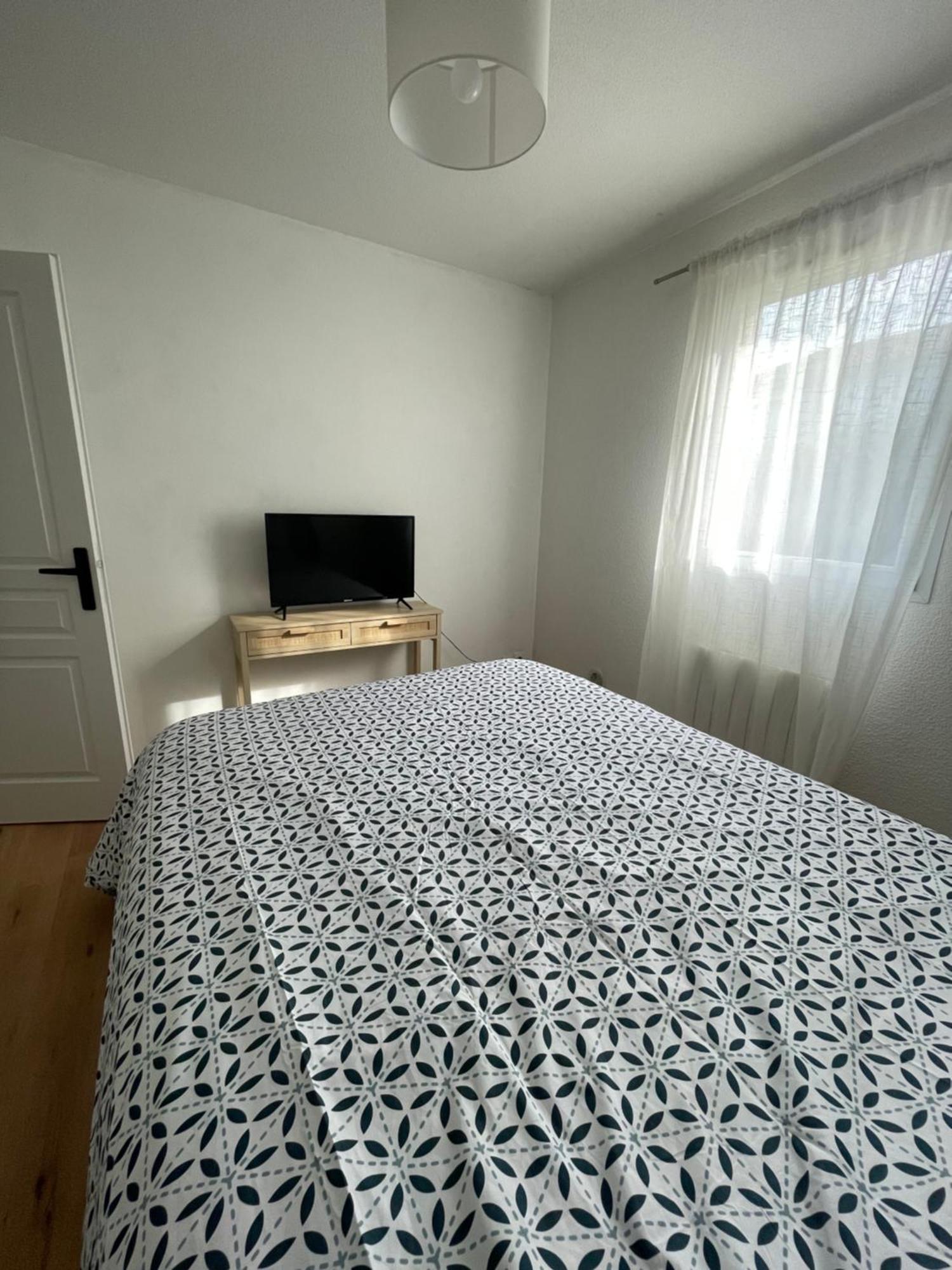 Appartement De Luca Saint-André-de-Cubzac Екстериор снимка